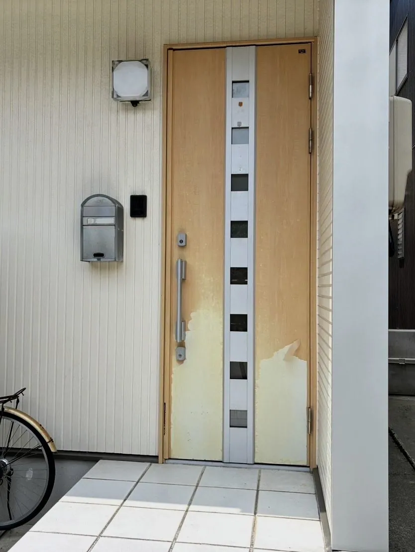 玄関ドア 工事前